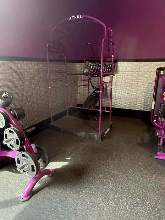 Planet Fitness Picture 8