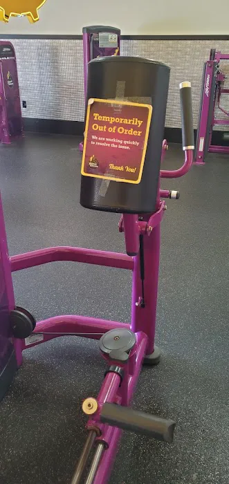 Planet Fitness Picture 7