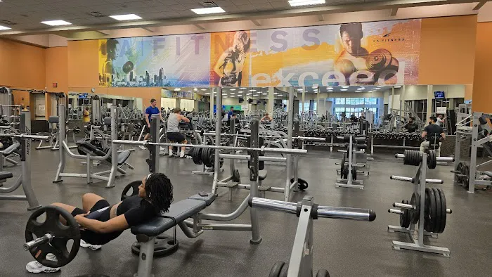 The Edge Fitness Clubs Picture 4