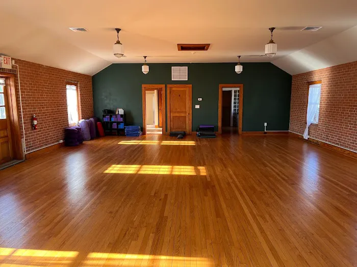 Kaia Yoga and Meditation North Haven Picture 2