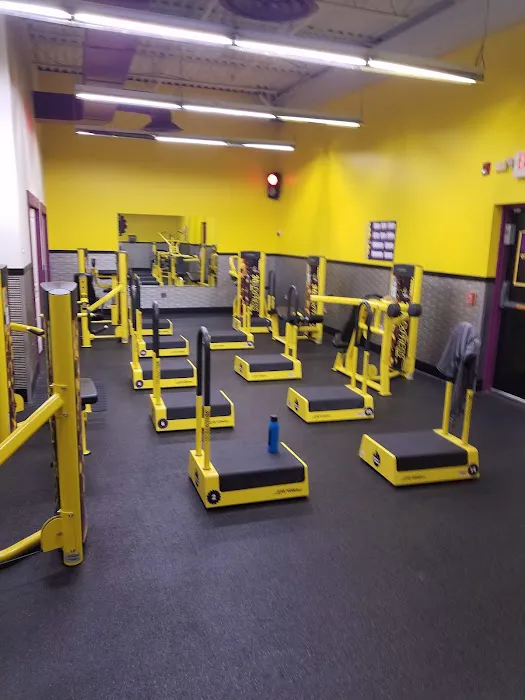 Planet Fitness Picture 5