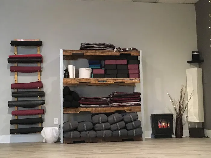 Kaia Yoga & Meditation - Downtown Wallingford Picture 10