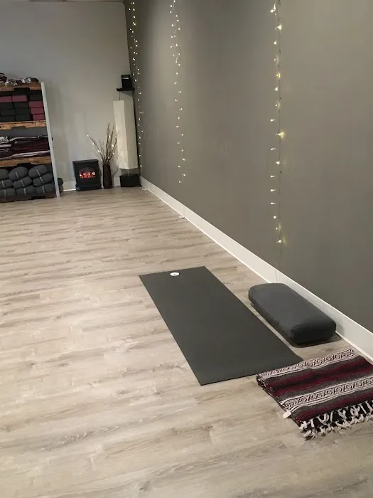 Kaia Yoga & Meditation - Downtown Wallingford Picture 4
