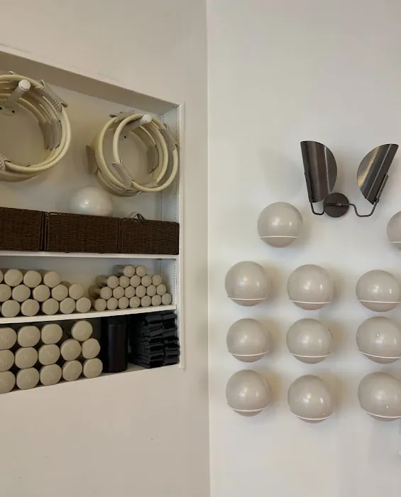 Aura Yoga + Pilates Studio | Upper West Side Picture 10