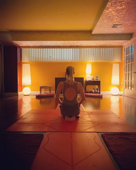 Yoga Bees Are Beautiful, LLC Picture 1