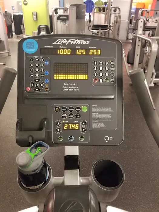 Blink Fitness 125th Picture 3