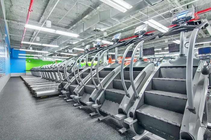 Blink Fitness Sheepshead Bay Picture 2