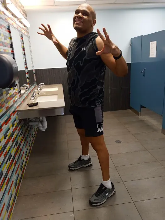 Q Fitness Inc Picture 6