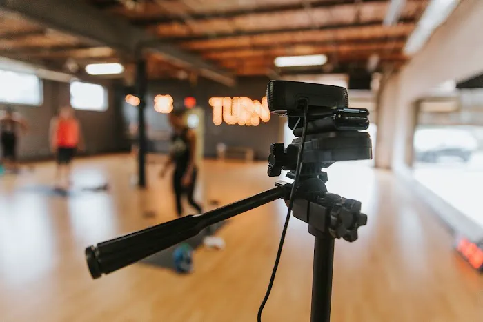 TURN Cardio Jam Studio Picture 5