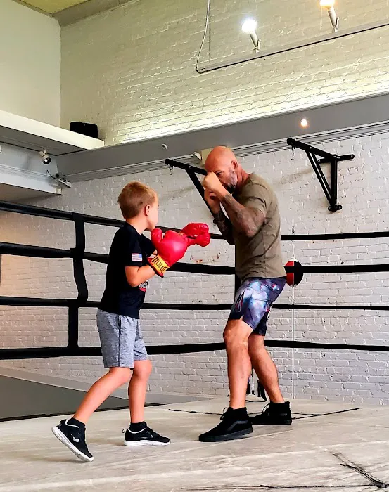 Vintage Boxing Gym & Fitness Picture 7