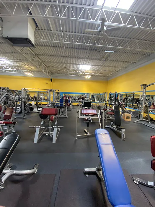 PA Fitness West Picture 10