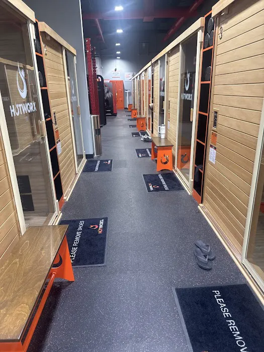 HOTWORX- Hamburg, NY Picture 2