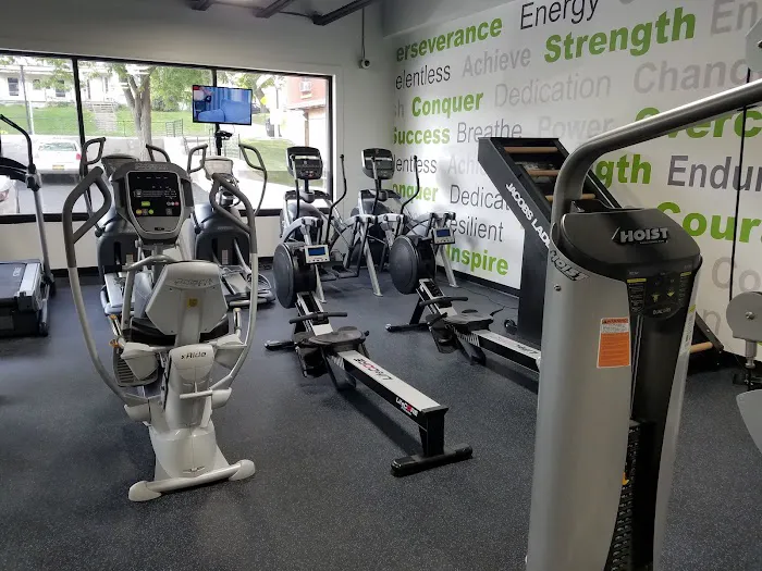 Thrive Fitness 24/7 Picture 6
