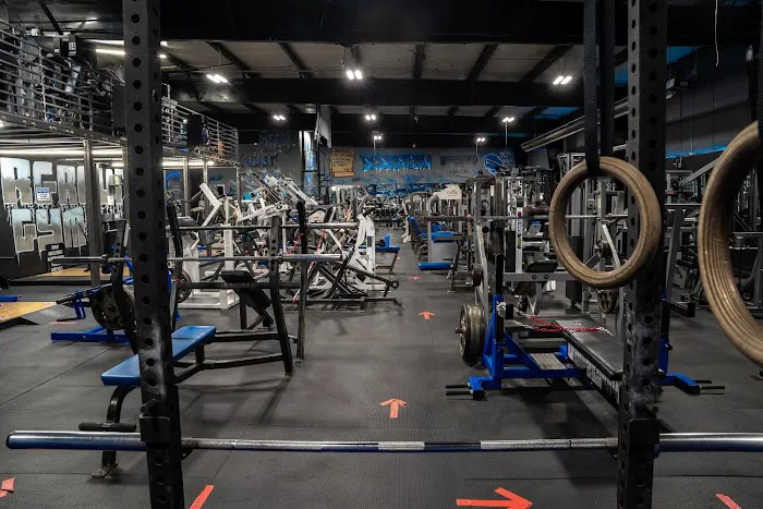 Underground GYM Picture 10