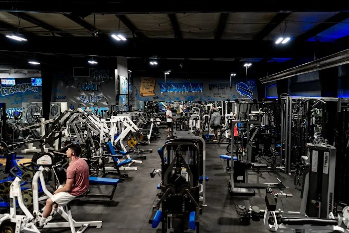 Underground GYM Picture 7