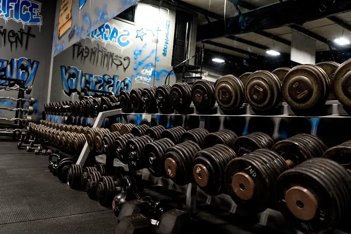 Underground GYM Picture 6