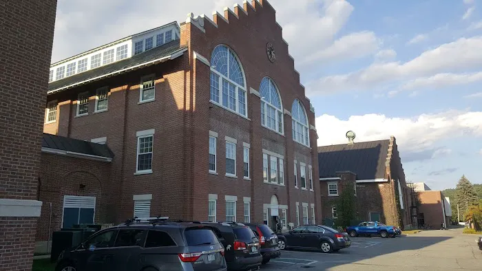 Alumni Gymnasium Picture 2
