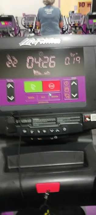 Planet Fitness Picture 5
