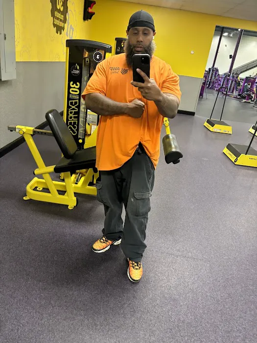 Planet Fitness Picture 1