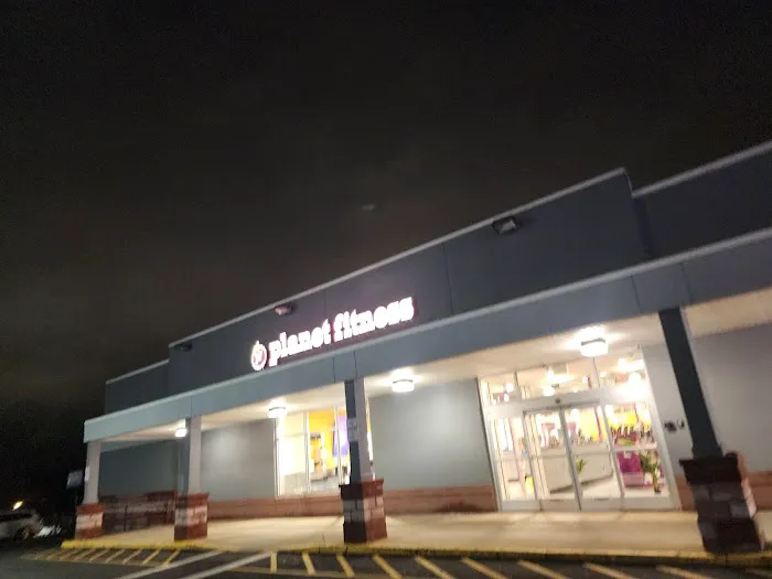 Planet Fitness Picture 5