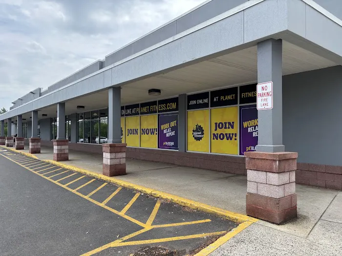Planet Fitness Picture 3