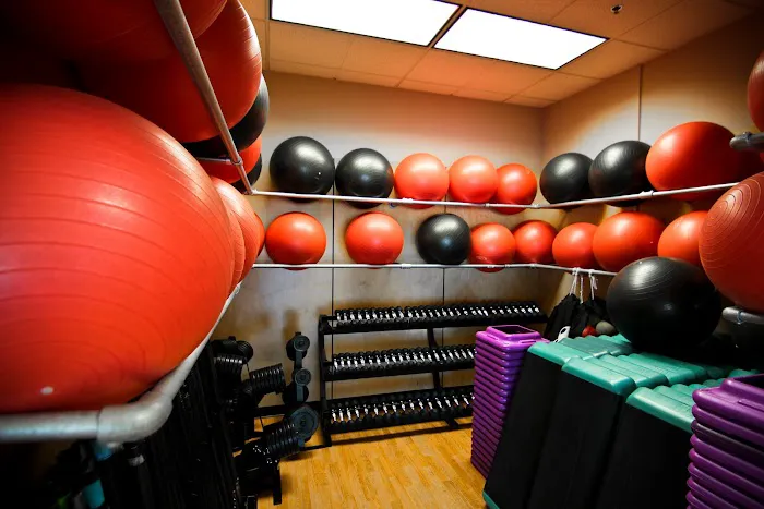 The Edge Fitness Clubs Picture 8