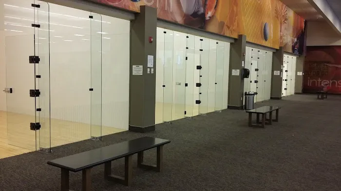 LA Fitness Picture 5