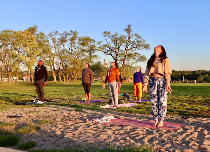 HEAL YOGA Picture 6