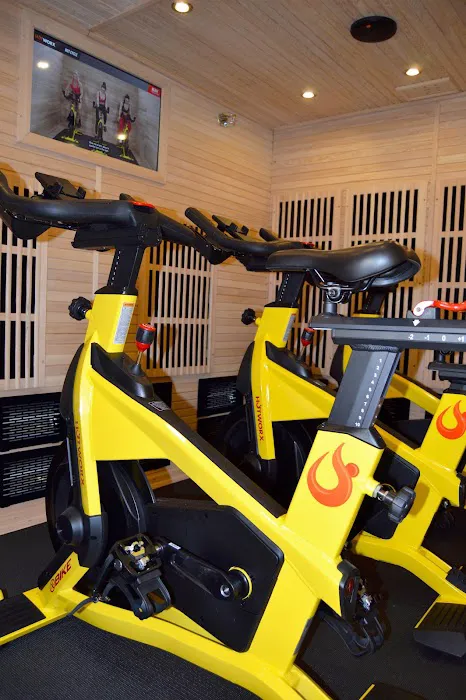 HOTWORX - Westchester, NY - Harrison Picture 7