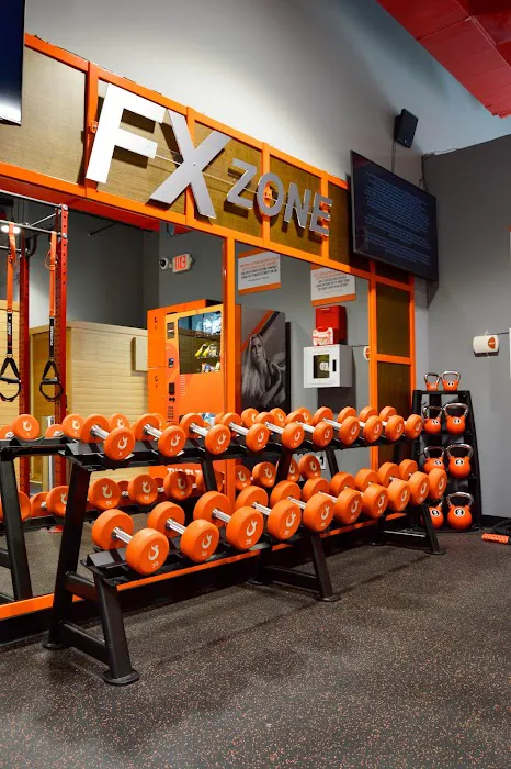 HOTWORX - Westchester, NY - Harrison Picture 6