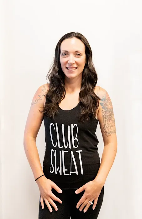 Club Sweat Fitness - Live and At Home On Demand Classes and Nutrition Program Picture 3