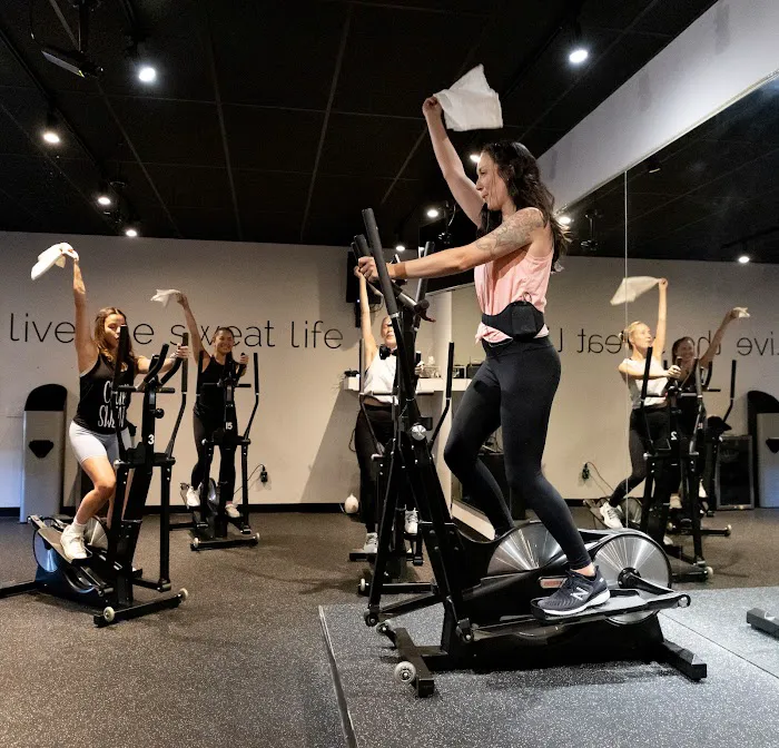 Club Sweat Fitness - Live and At Home On Demand Classes and Nutrition Program Picture 4