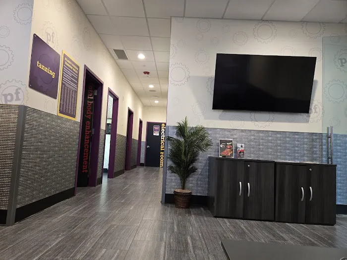Planet Fitness Picture 2