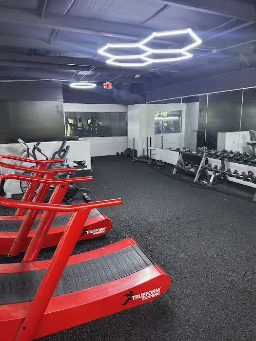 Powerhouse Gym Cromwell Picture 1