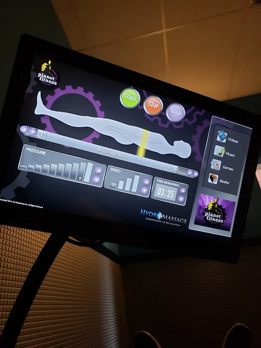 Planet Fitness Picture 3
