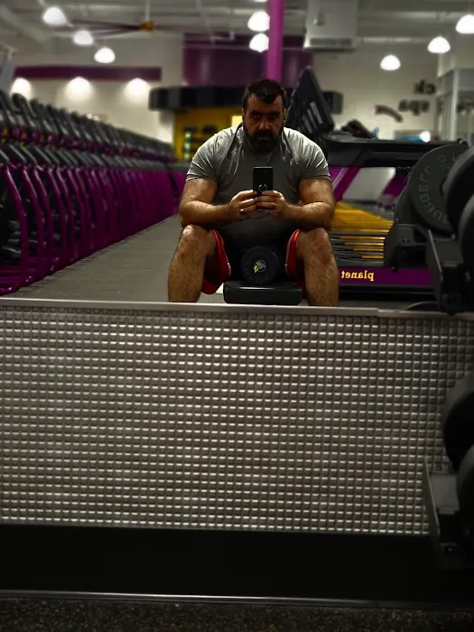 Planet Fitness Picture 6