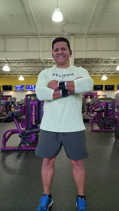 Planet Fitness Picture 8