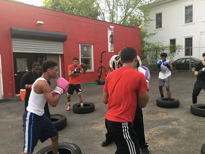 EIR Boxing & Fitness Academy Picture 7