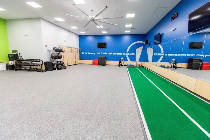 The Edge Fitness Clubs Picture 9