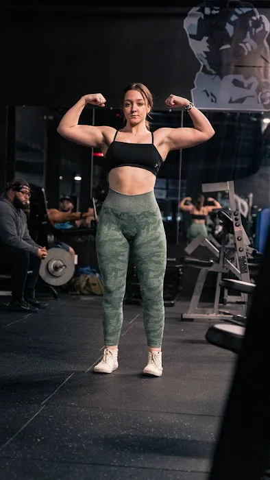 Arsen's Gym | 24/7 Orange Ct Picture 4