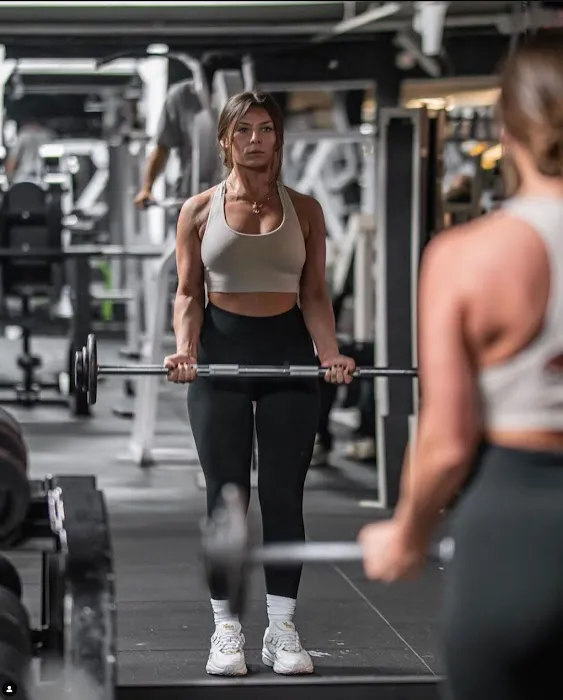 Arsen's Gym | 24/7 Orange Ct Picture 7