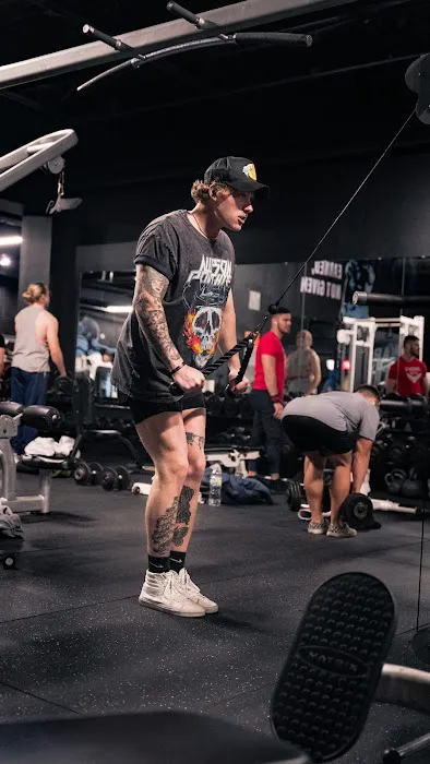 Arsen's Gym | 24/7 Orange Ct Picture 1