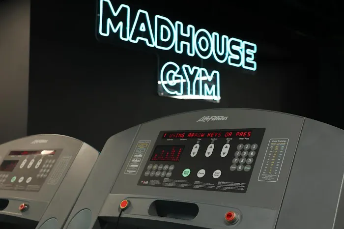 Madhouse Gym Picture 2