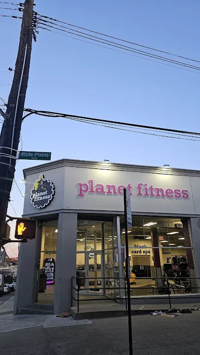 Planet Fitness Picture 2