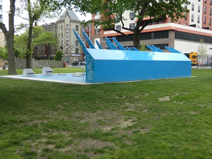 Fitness Court at Hartley Park Picture 7