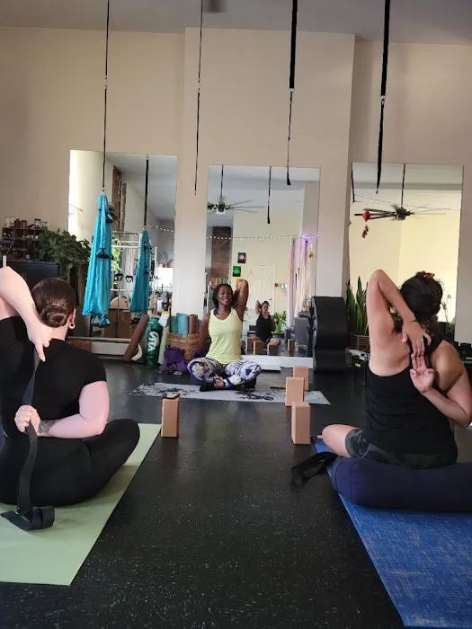 TheYogaMarque Picture 1