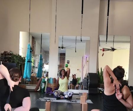 TheYogaMarque