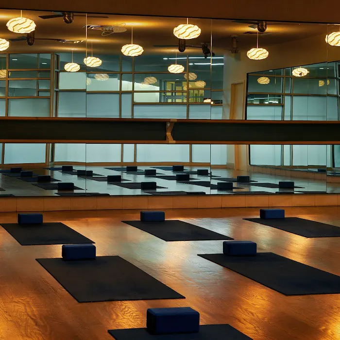 Equinox Columbus Circle Picture 8