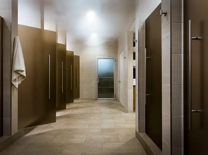 Equinox Columbus Circle Picture 7