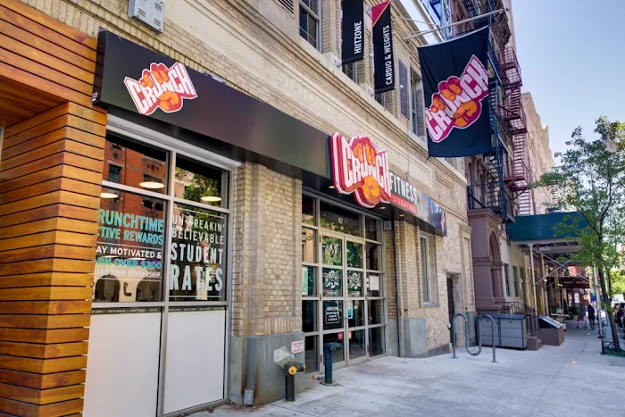 Crunch Fitness - 83rd Street Picture 2